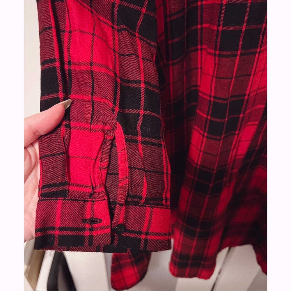 Zara Plaid Shirt Dress in Red and Black - Picture 10 of 11